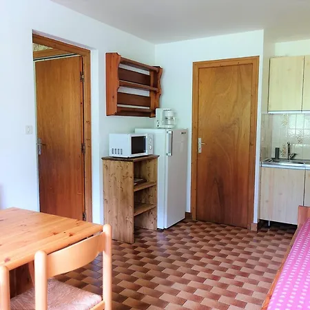 30m², 2 étoiles, 4 Pers, Pied Des Pistes, Balcon Sud, Parking, à 3km - Fr-1-342-200 * Arêches